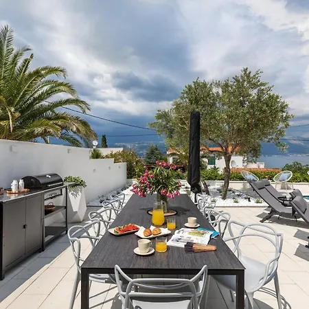 Apartman Family-friendly With Swimming Pool Arbanija - Ciovo - 25091