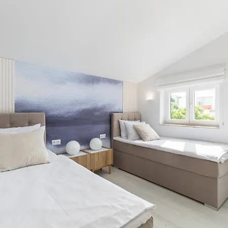 Apartman Family-friendly With Swimming Pool Arbanija - Ciovo - 25091 *